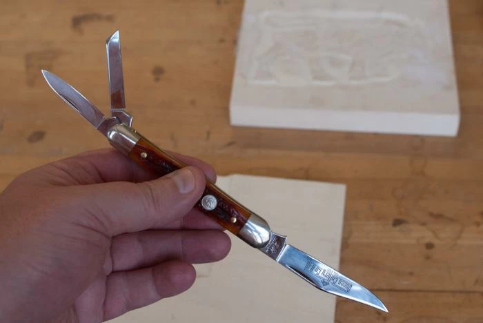 Classic Three Bladed Whittling Knife With D2 Blades By Queen Cutlery 5 Classic Three Bladed Whittling Knife With D2 Blades By Queen Cutlery - Image 3